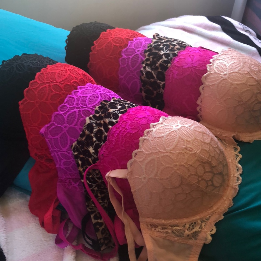 6 Victoria’s Secret date bras 💕✨ 36DD